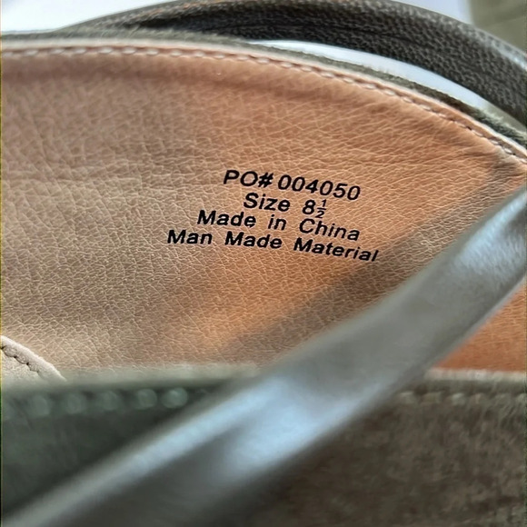 Journee Collection “Samara” Peep-Toe Stiletto Booties – Women’s 8.5 – Olive - Picture 5 of 13